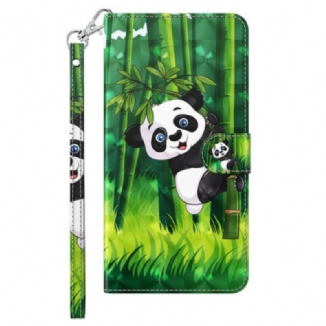 Capa Flip Para iPhone 15 Plus De Cordão Panda De Bambu 3d Com Alça