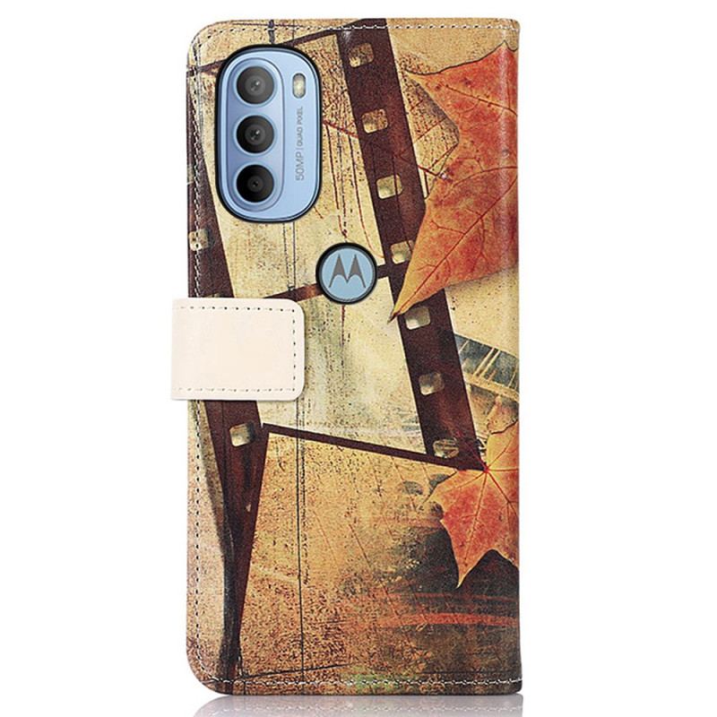 Capa Flip Para Moto G41 / G31 Torre Eiffel No Outono